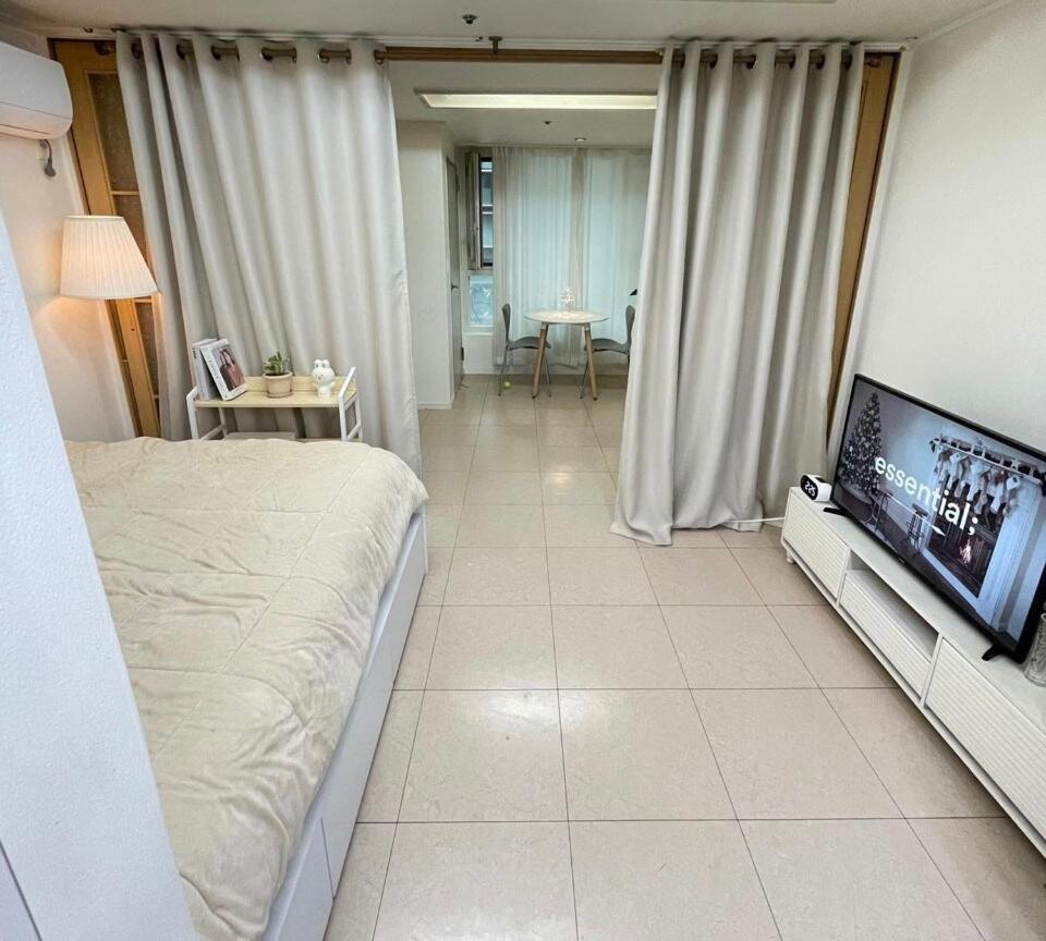 Apartment Gangnam Station 5 Mintue *